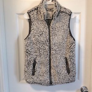 Thread & Supply Vest